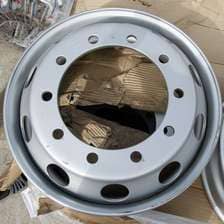 Колесный диск YZ Грузовой автомобиль 7.50х22.5/10х335 D281 ET162 серебристый с вент.***